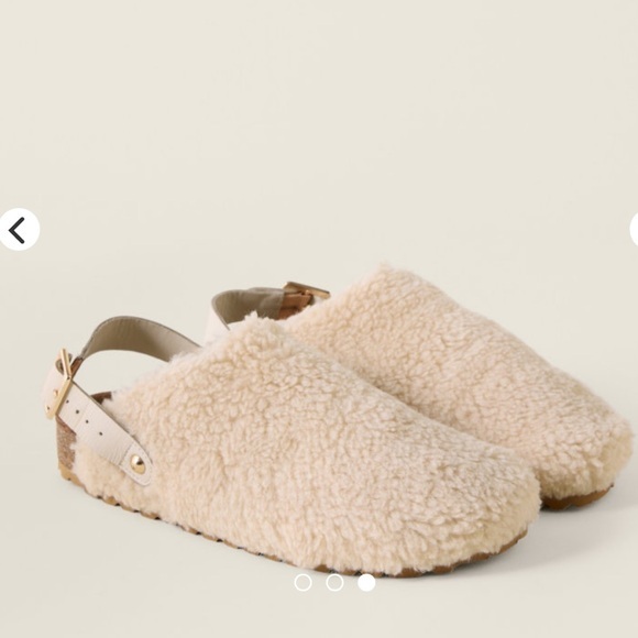 Seychelles Shoes - Seychelles buckle-up Sherpa clog size 10